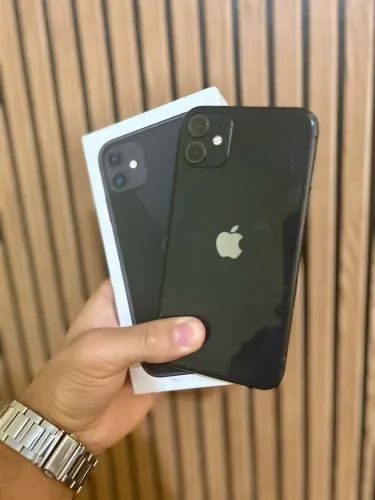 iPhone 11