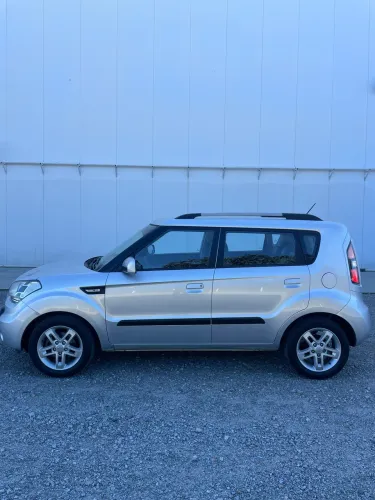 Kia Motors Soul 1.6/ 1.6 16V Flex Aut. 2011