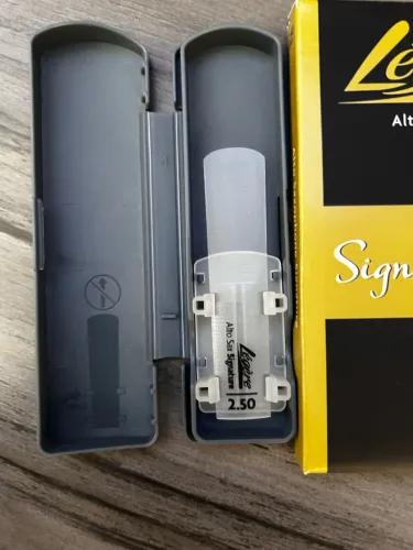 Palheta Légère Signature 2,5 Sax Alto
