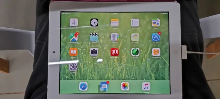 iPad 2 (A1396) 3G + Wi-Fi - 64GB