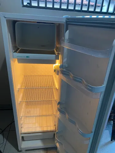 Geladeira consul