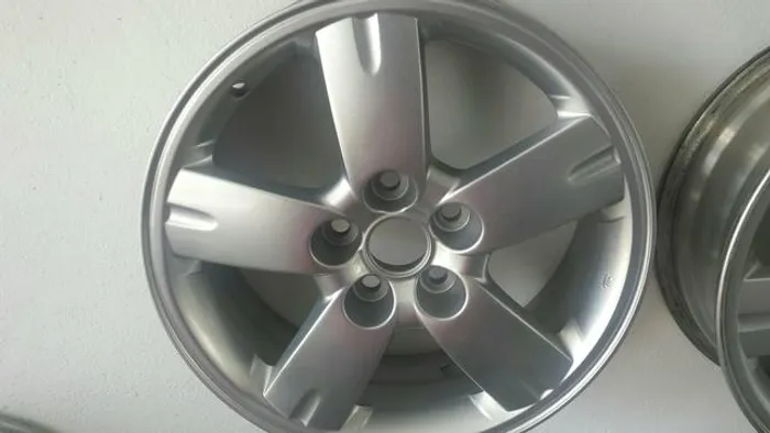 Roda aro 17 Mitsubishi Airtrek Prata 5X114 Jogo Original
