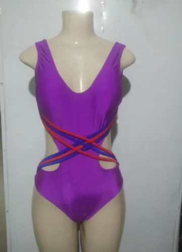 Lindo maiô engana mamãe