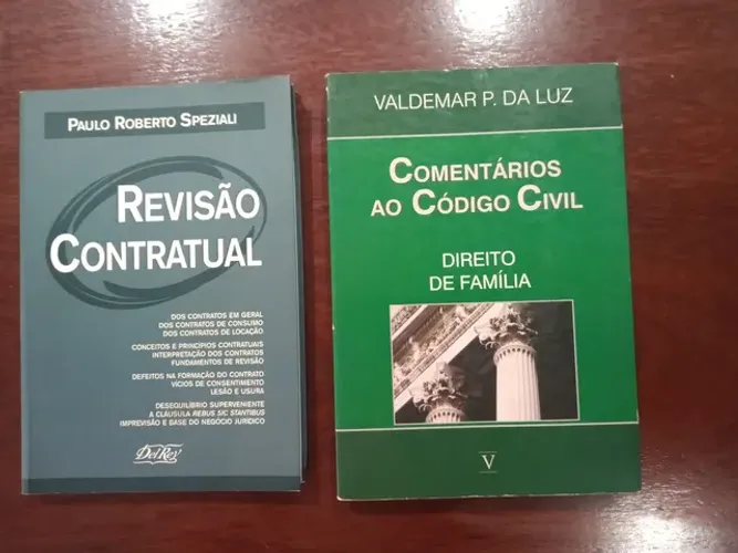 Livros jurídicos Área cível( ler descrição)<br>