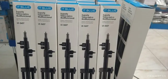 Tripé ajustável de 2.10m - Atacado e varejo Distribuidor