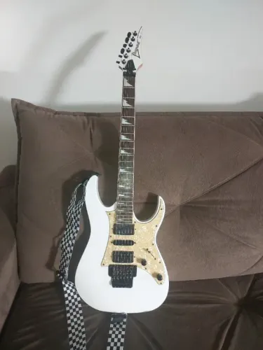 Guitarra Ibanez Blindada RG350DXZ Branca