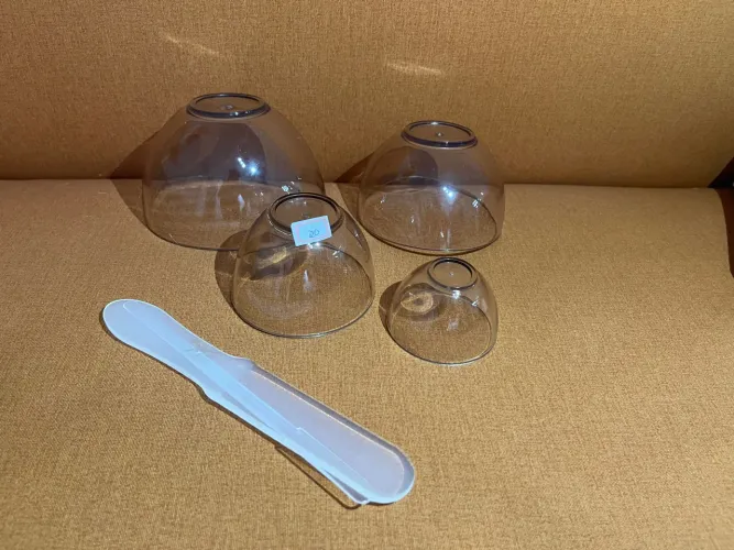 Conjunto 04 cubetas com 02 espátulas Stek nova 