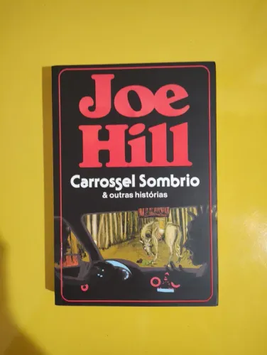 Carrossel sombrio.
