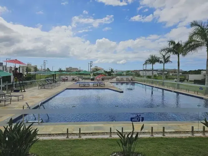 Terreno a venda com 360m² em condomínio com total infra estrutura