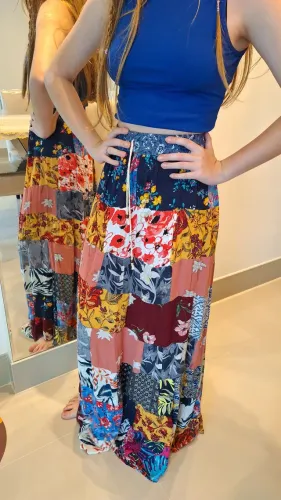 Saía de retalhos tamanho M