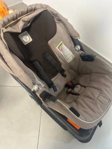 Bebê Conforto Peg Perego Original com Base - Seguro e Confortável