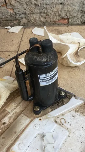 Vende - Se compressor de Ar condicionado de 10 mil btus