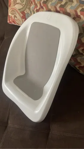 Redutor para banheira de bebê
