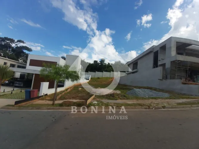 Lote com fundo para Área Verde- Plano com 600m² no Reserva Marajoara no Jardim Samambaia /