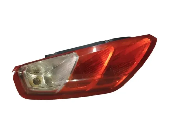 Lanterna Esquerda C Detalhe Fiat Punto 2008 A 2012 51798256