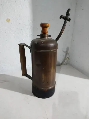 Pulverizador Antigo de Cobre Excelsior 