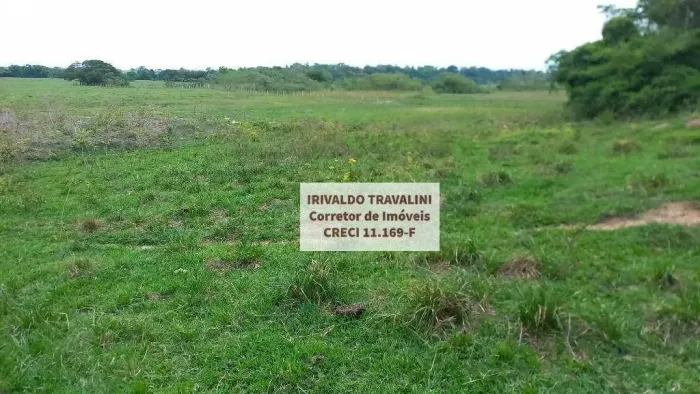 Sítio com 2 dormitórios à venda, 3702600 m² por R$ 2.720.000,00 - Laranjal Paulista - Lara