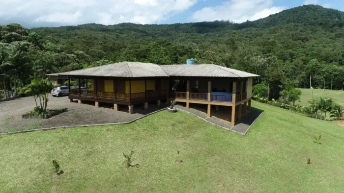 Lindo Sitio em AMPLO terreno Morro Grande SC