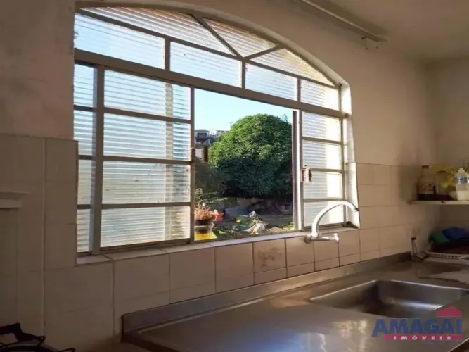 Casa à venda 2 dormitórios no Jardim Santa Cecília em Santa Branca SP