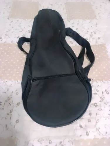 Capa para ukulele soprano preta