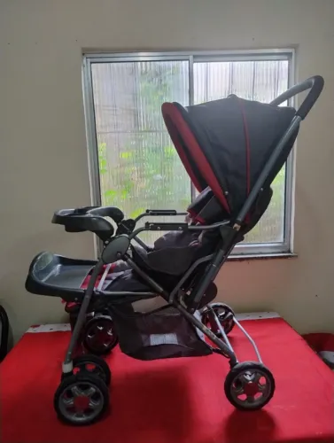 Carrinho de Bebê Marca Cosco