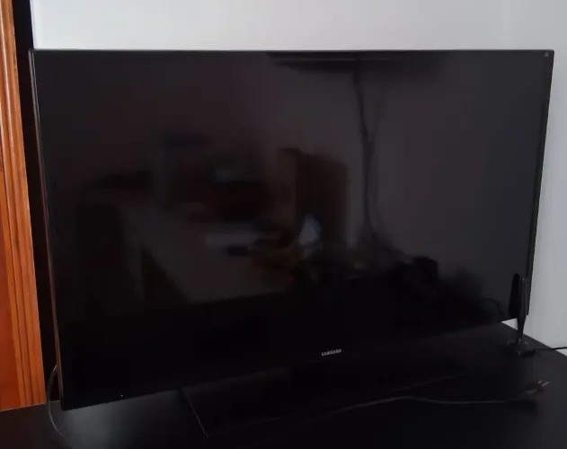 TV Samsung 3D 40" Série 6 Full HD (UN40EH6030G)