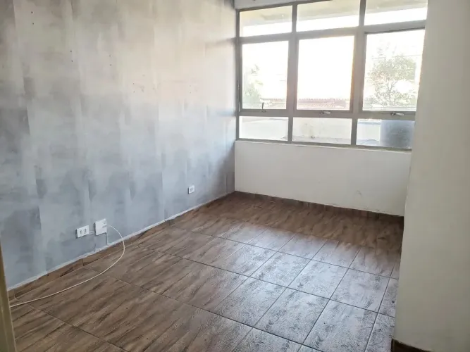 Imóvel para aluguel tem 20 metros quadrados em Centro - Taubaté - SP