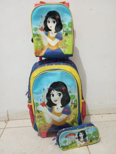 Kit mochila escolar de rodinhas