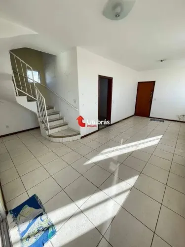 Cobertura à venda, 3 quartos, 1 suíte, 2 vagas, Sagrada Família - Belo Horizonte/MG