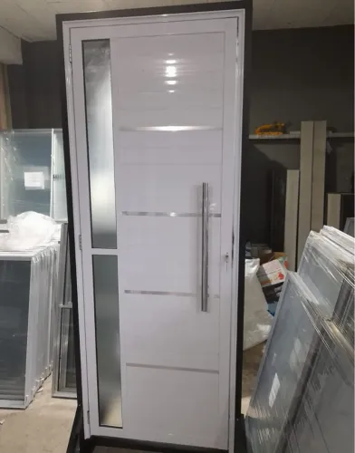 Porta de alumínio branca lambril luxo 80cm - Promoção da Semana!