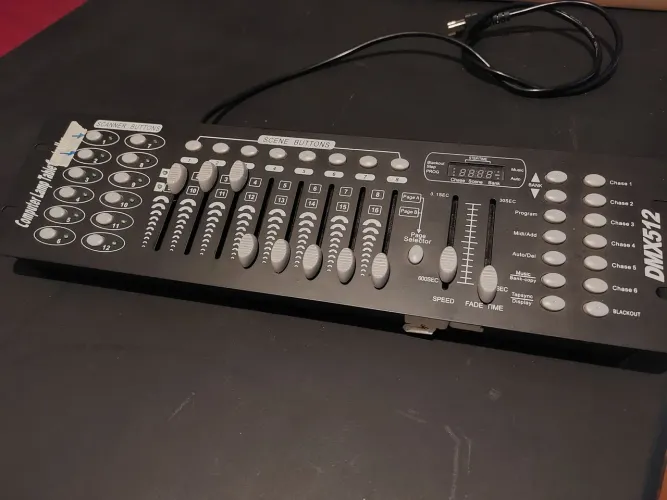 Vendo mesa controladora de luz Dmx512