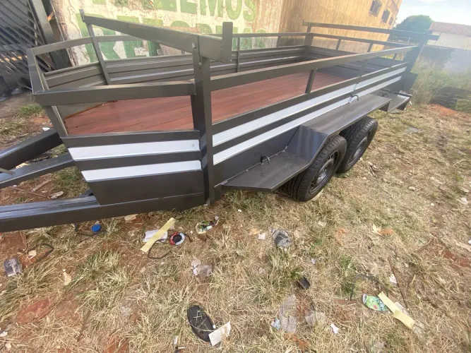 Carreta trucada a pronta entrega 