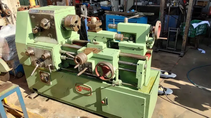 Torno Nardini 500 lll