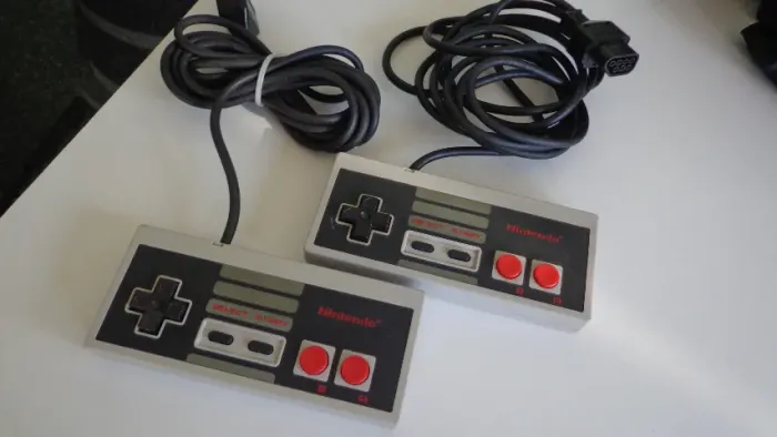 Lote 2 Controles Original Nes Nintendo (Usado)