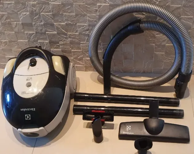 Aspirador eletrolux 1400W