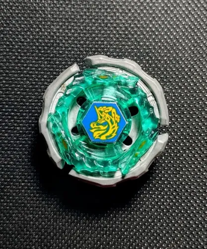 Beyblade Ray Striker