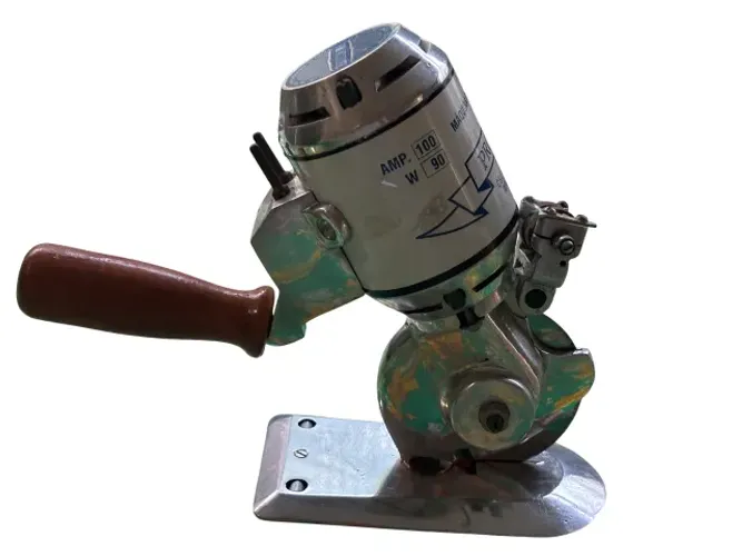 Máquina de Cortar Tecido Elétrico Bivolt