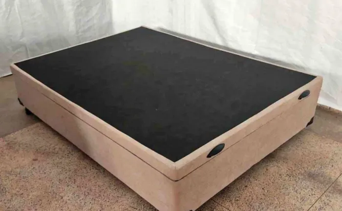 Cama Box c/baú Casal