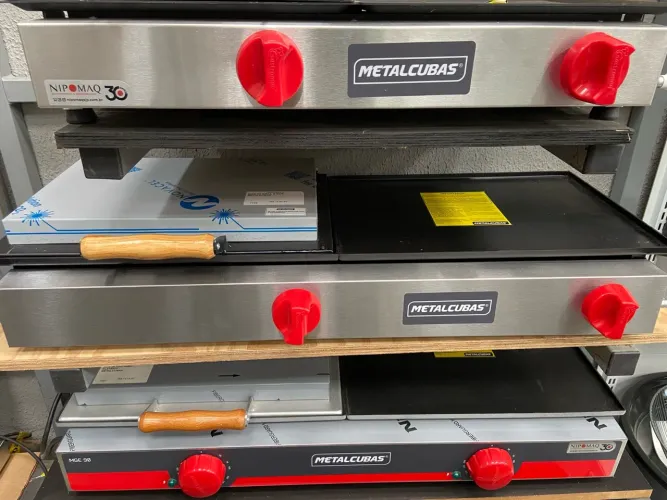 MGG-90 GRILL A GÁS - METALCUBAS