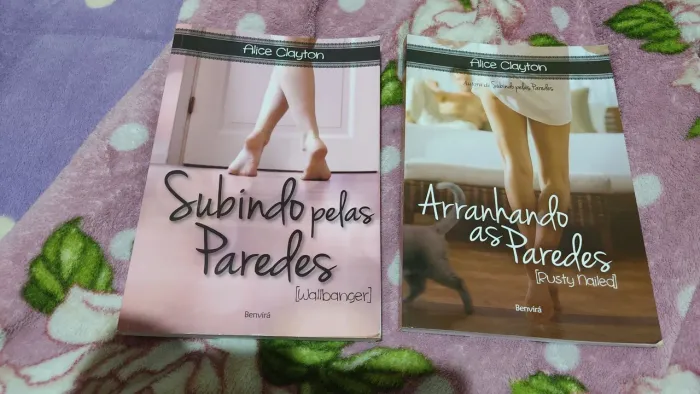 Livro Subindo pelas paredes e Arranhando as paredes