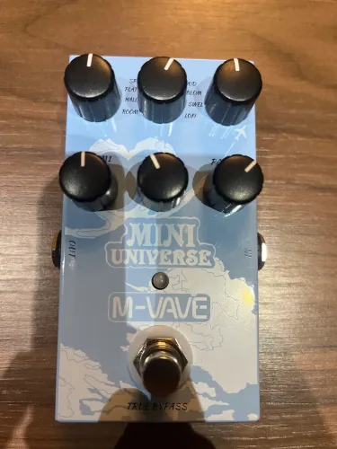 Pedal mini universe