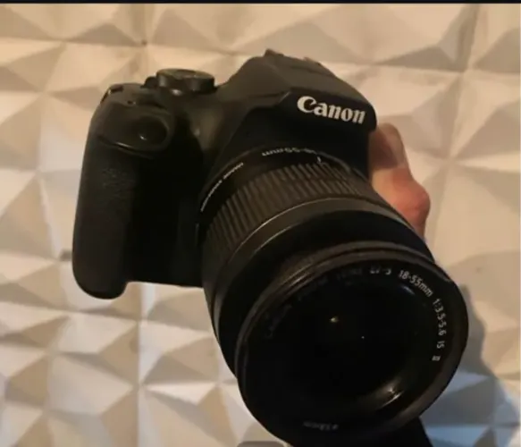 Canon T7 - Câmera Fotográfica Profissional