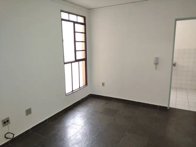 ALUGUEL APARTAMENTO 02 QUARTOS CAIÇARA