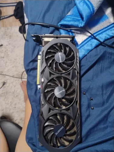 GTX 970 WINDFORCE + FONTE 500W EVGA BR