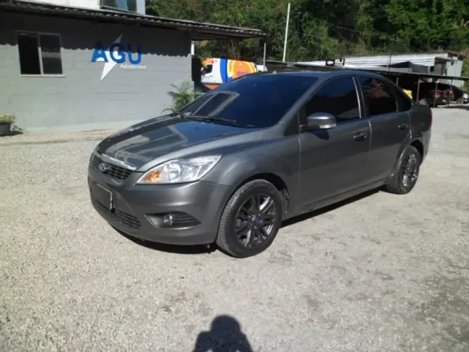 Ford Focus Sedan 2.0 16v/2.0 16V Flex 4P Aut. 2012