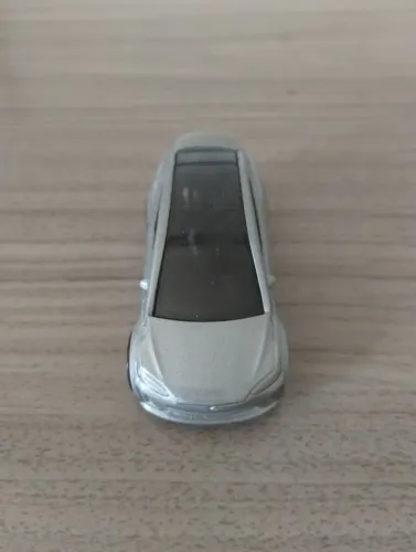 Hot Wheels Tesla Model S 2018 Hw metro