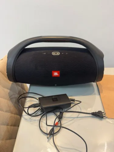 JBL Boombox 2