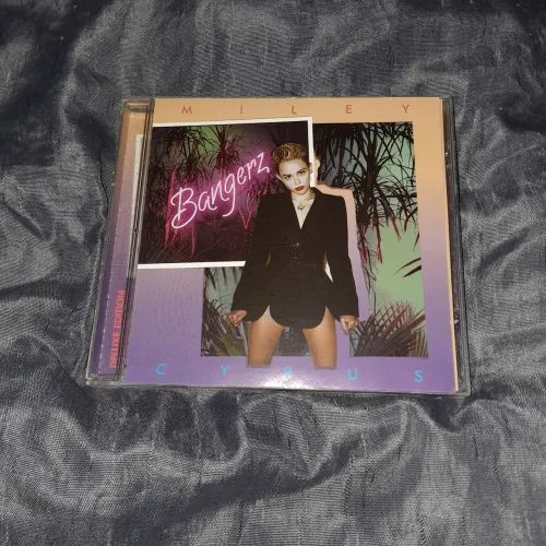 Cd Miley cyrus