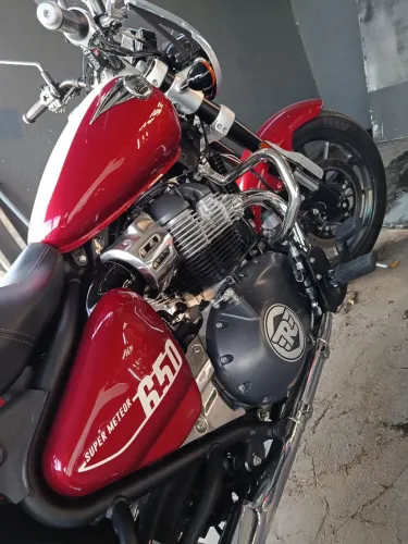 Supermeteor 650 na garantia ainda! Só 2.200 kms