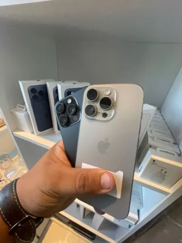 IPHONE 16 PRO MAX 256GB SEMINOVO